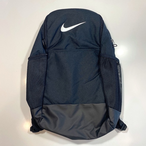 Nike Brasilia 9.5 Backpack - Picture 1 of 4